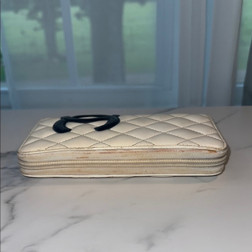 CHANEL Quilted Off White & Black Cambon Wallet with Chain - Picture 7 of 14